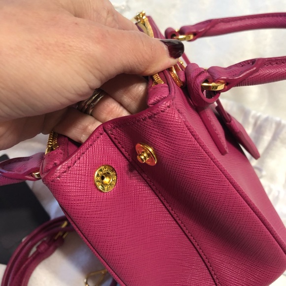 Prada crossbody bag - Picture 7 of 8